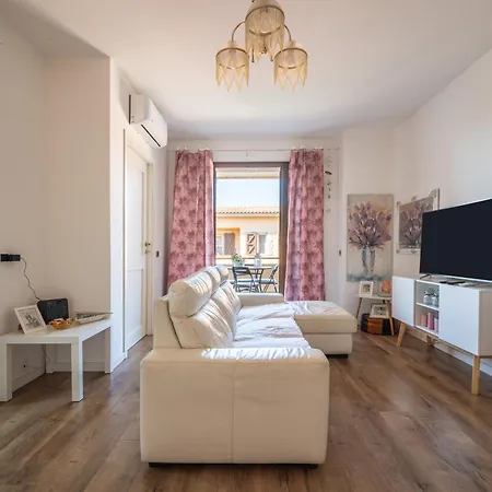 Holiday home La Casa Dei Tarocchi La Maddalena (Cagliari)