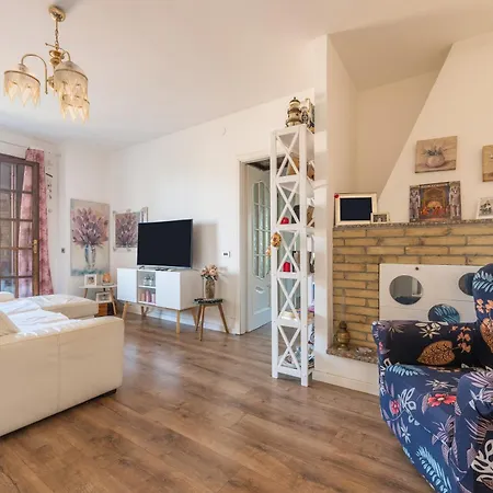 Holiday home La Casa Dei Tarocchi La Maddalena (Cagliari)