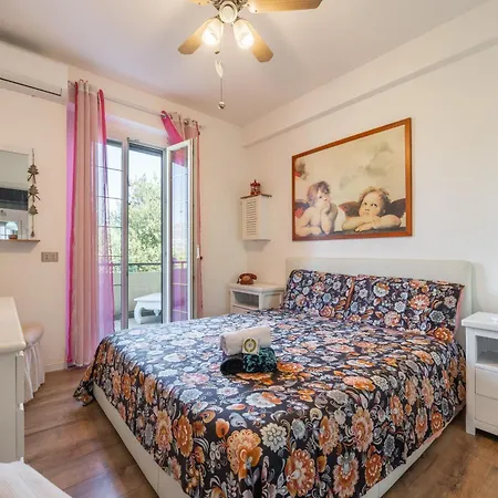 Holiday home La Casa Dei Tarocchi La Maddalena (Cagliari)